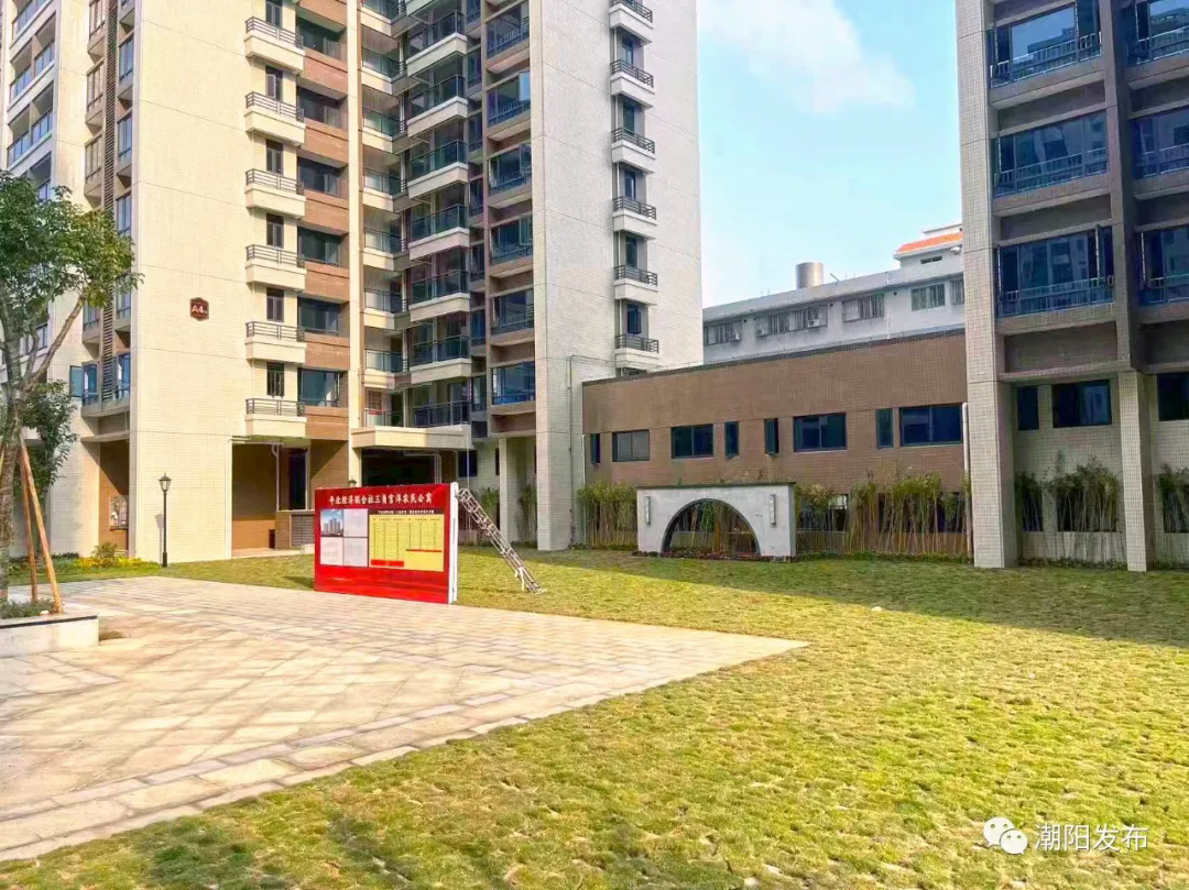 汕頭市潮陽區(qū)棉北街道平北公寓二期-門禁擺閘設備